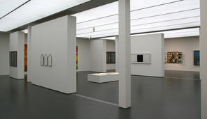 Ausstellungsansicht Drei. Das Triptychon in der Moderne